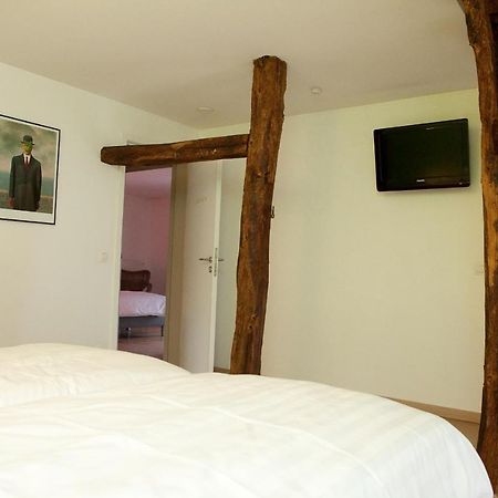 オベル Aux Berges De La Bel Bed & Breakfast エクステリア 写真